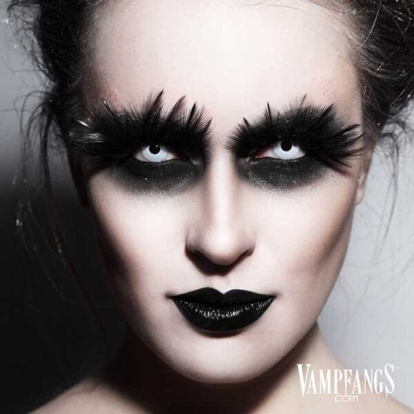 Vampfangs - Whiteout Zombie Halloween Contact Lenses